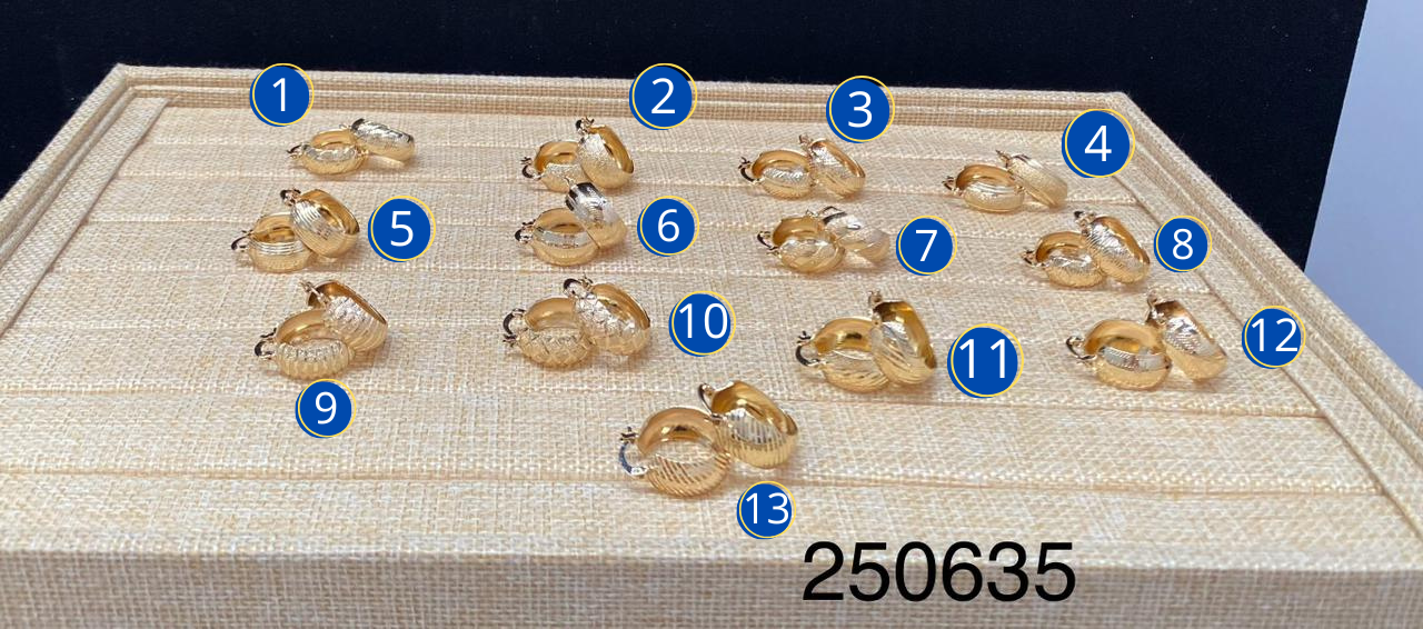 ARETES DORADOS M7 - Oro Laminado