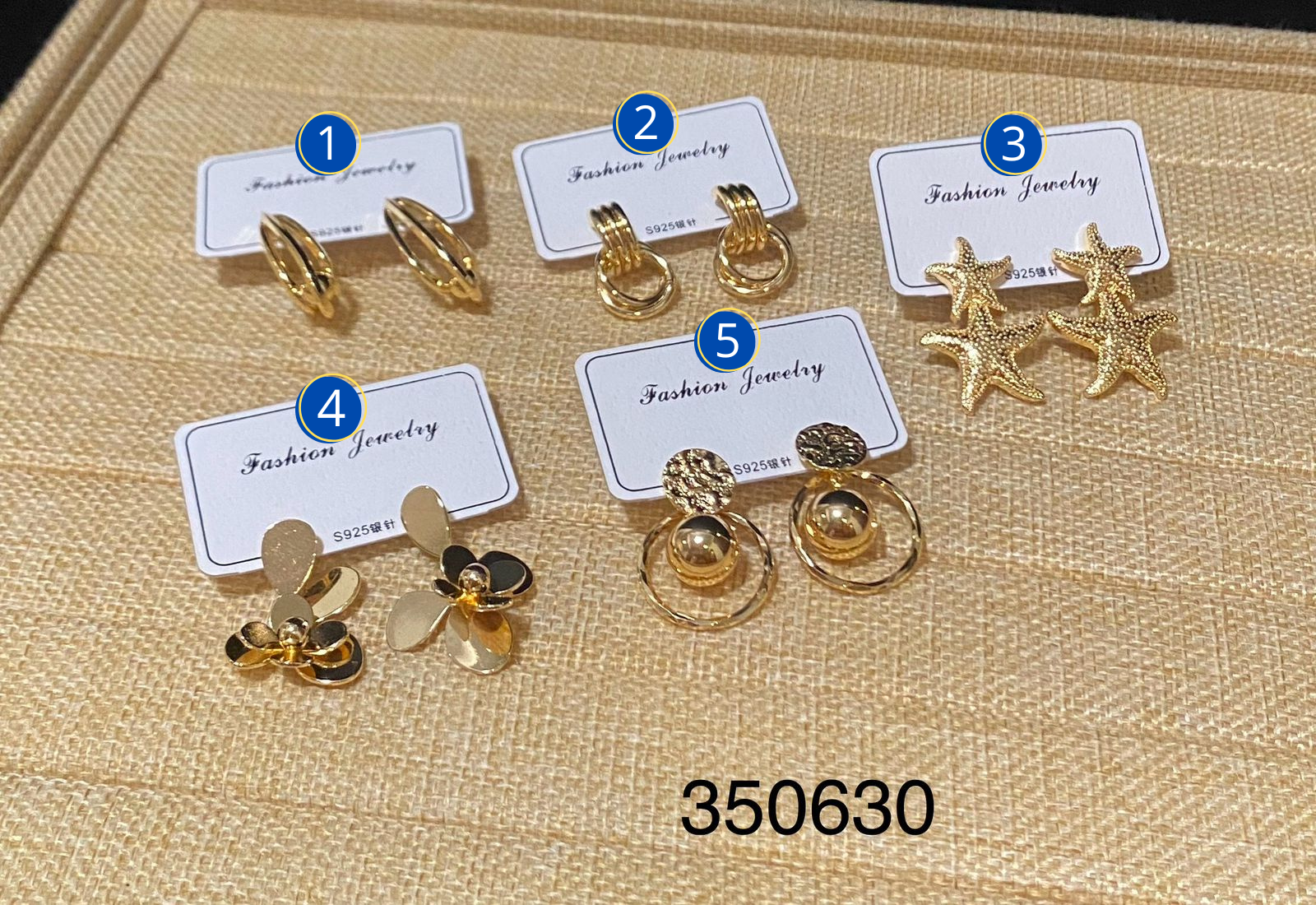 Aretes Dorados Varios diseños M17 Oro Laminado