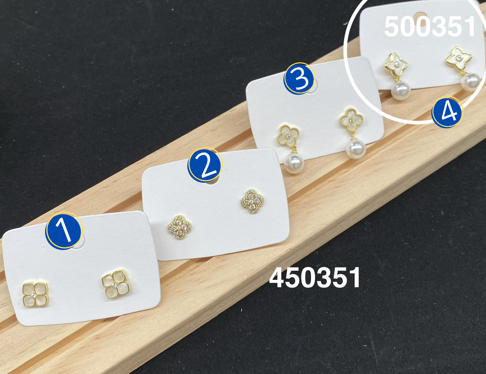 Aretes Dorados de Flor M4 Oro Laminado 03/03/26