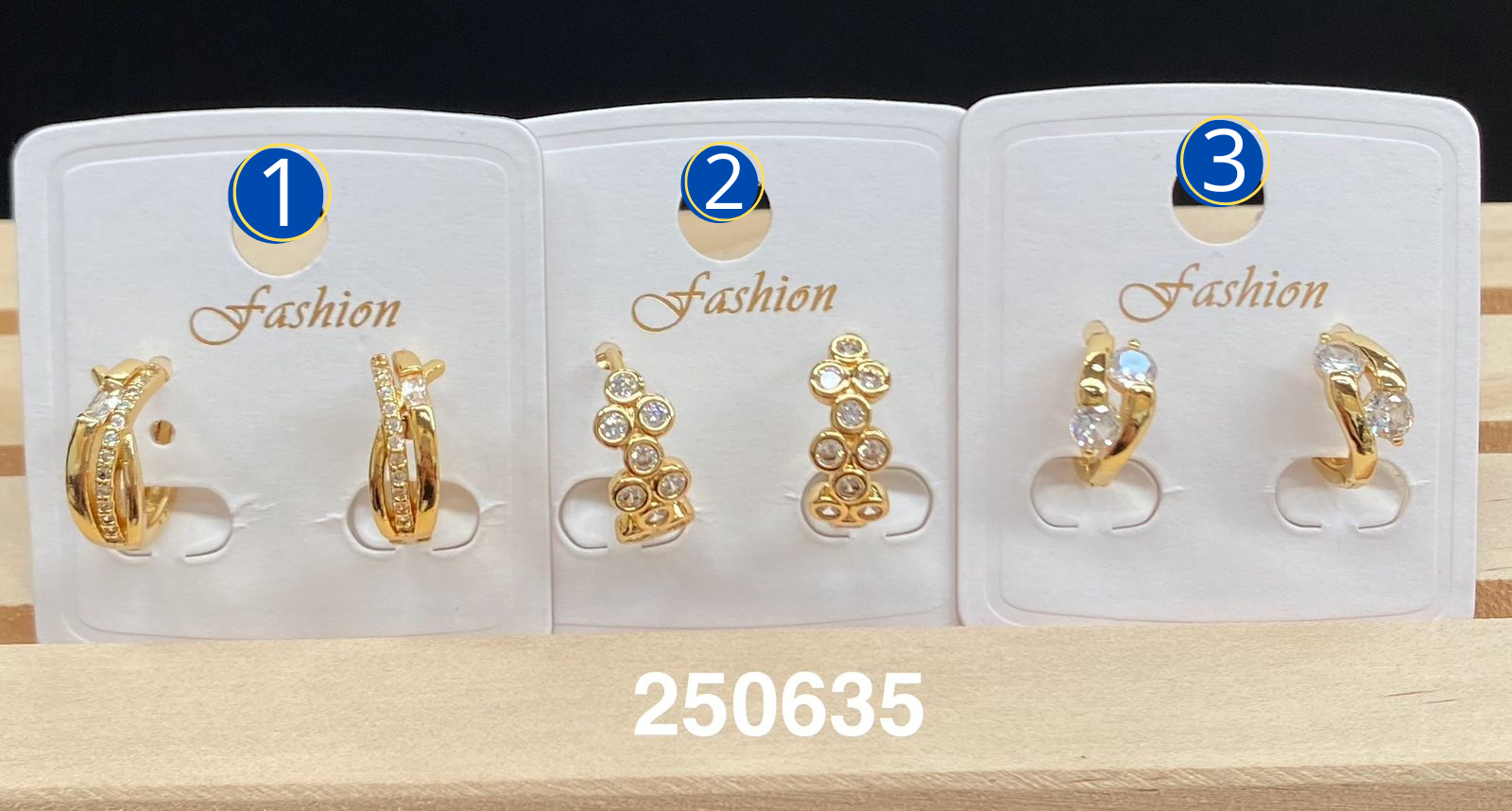 Aretes Huggies Dorados M65 Oro Laminado 11/02/26