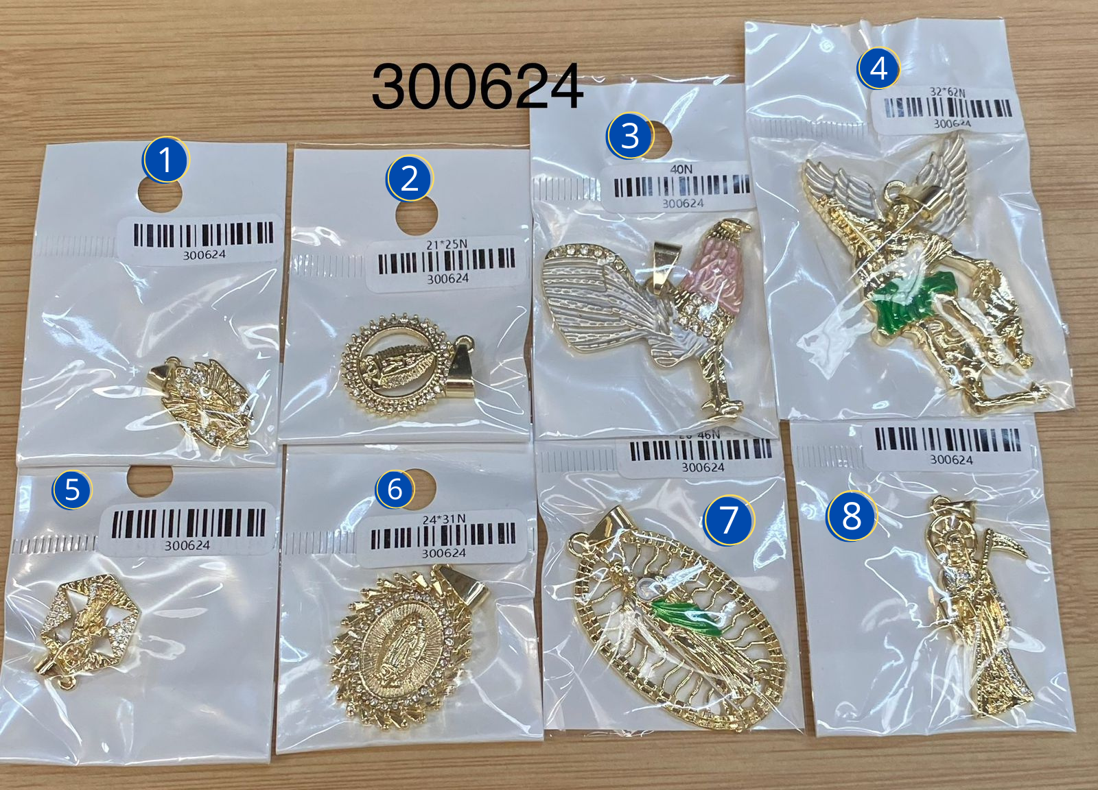 Dijes Religiosos M2 Oro Laminado