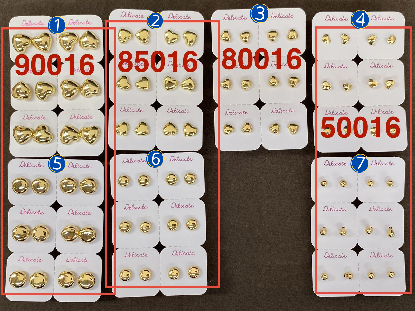Paquete de 6 pares de Aretes Dorados M77 Oro Laminado