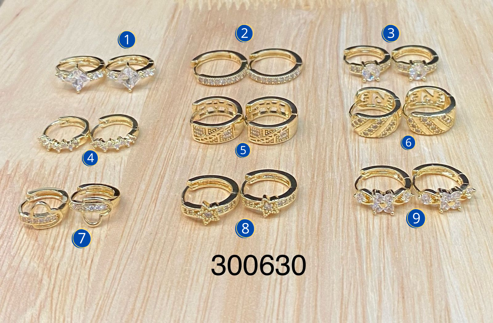 Aretes Huggies Dorados M5 Oro Laminado
