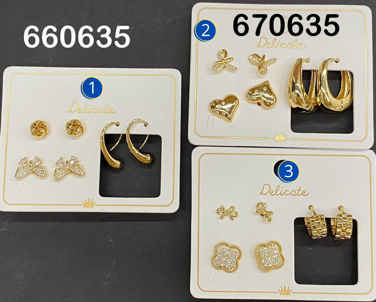 Paquetes de 3 Aretes Dorados M9 Oro Laminado