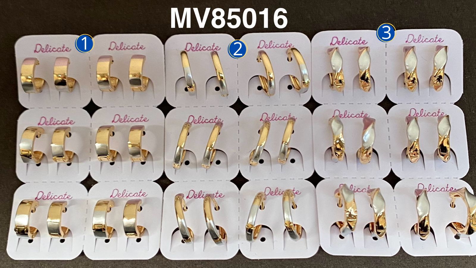 Paquete de 6 pares de Aretes Dorados M5 Oro Laminado 02/03/26