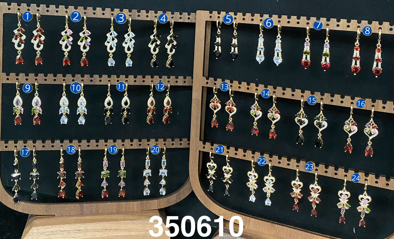 Aretes Largos con piedras M6 Oro Laminado 04/03/26