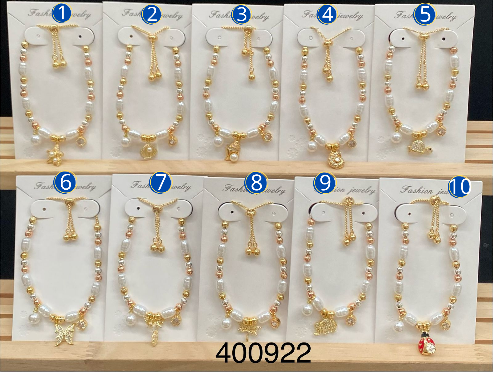 Pulsera Dorada con Dije M7 Oro Laminado