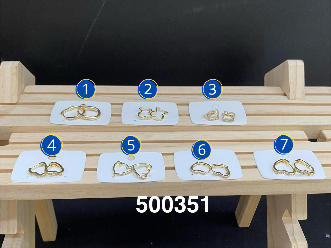 Aretes Dorados Varios diseños M5 Oro Laminado