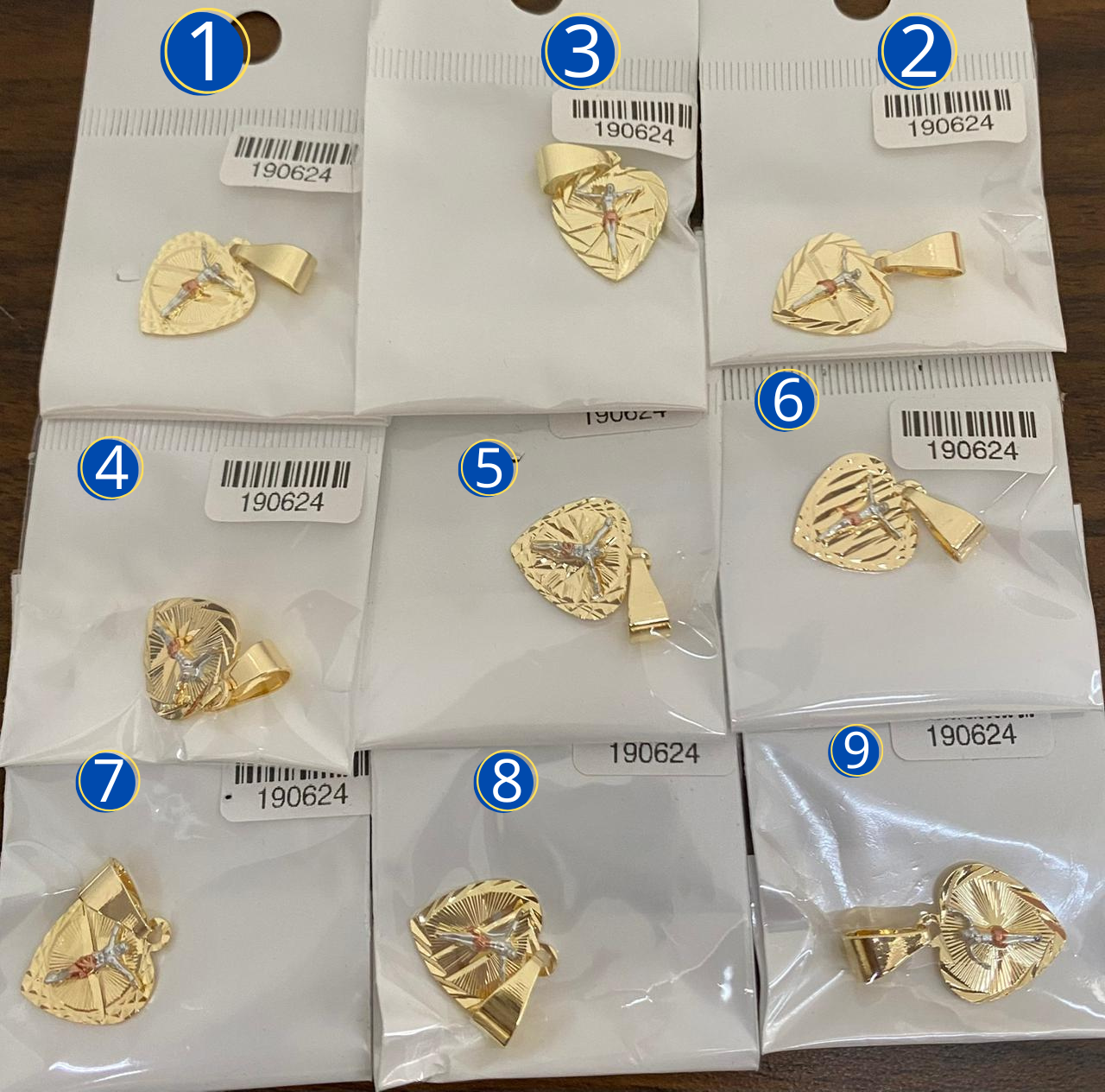 DIJE Dorado Religioso de Cristo M13 ORO LAMINADO
