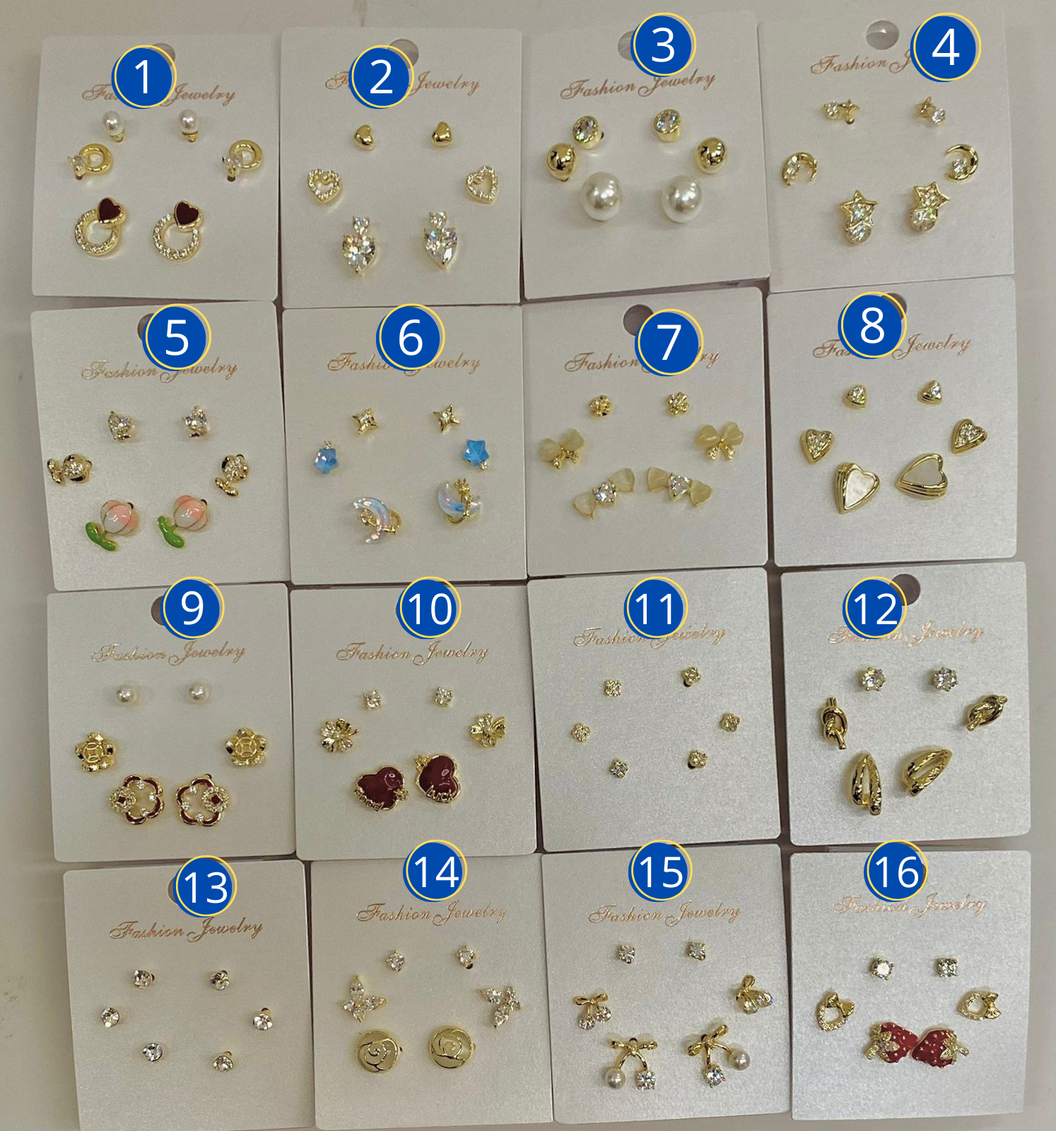 Paquetes de 3 Aretes Dorados con piedras M5 Oro Laminado