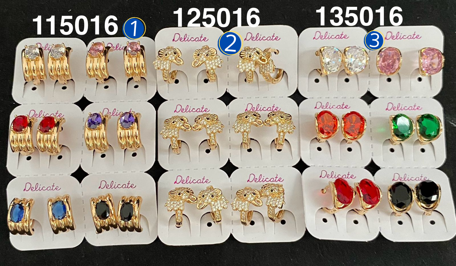 Paquete de 6 pares de aretes dorados M28 Oro Laminado