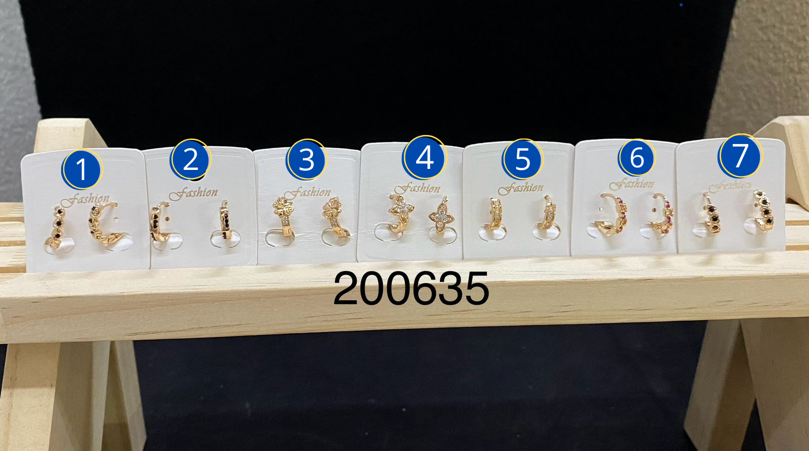 Aretes Huggies M21 ORO LAMINADO