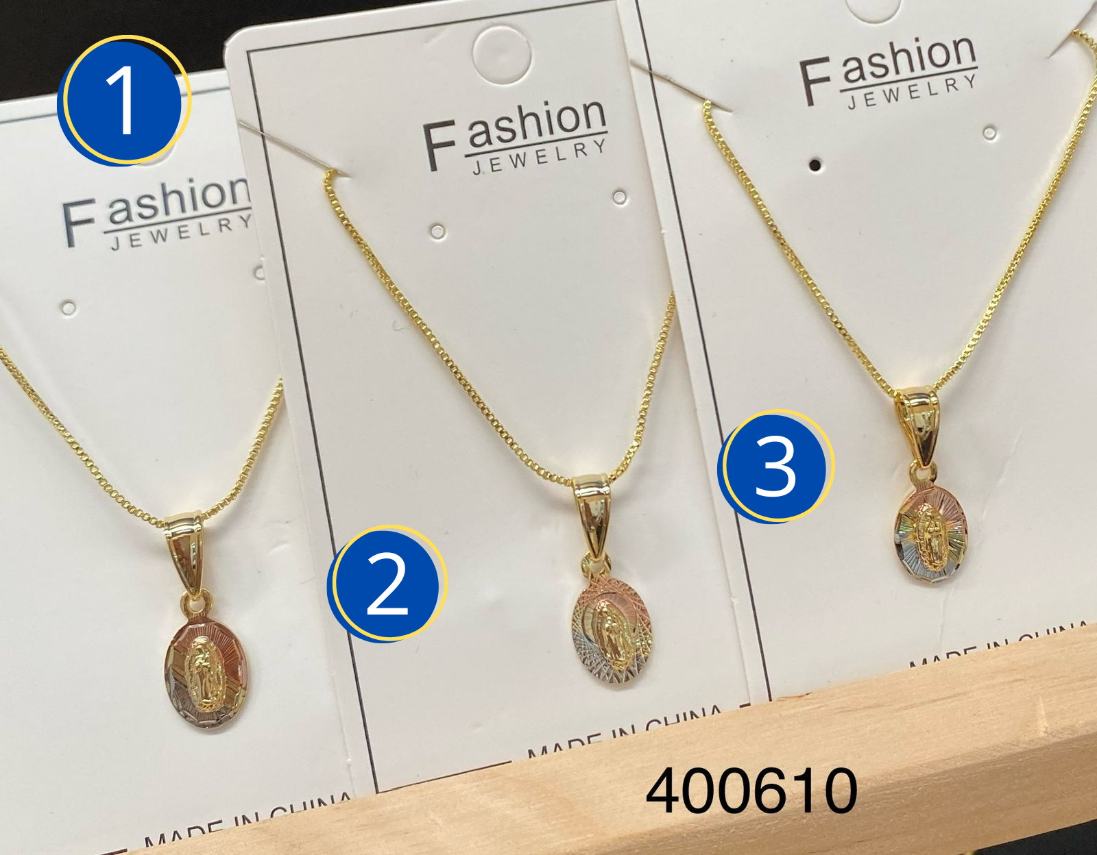 Cadenas Dorados con Dijes religiosos M6 Oro Laminado