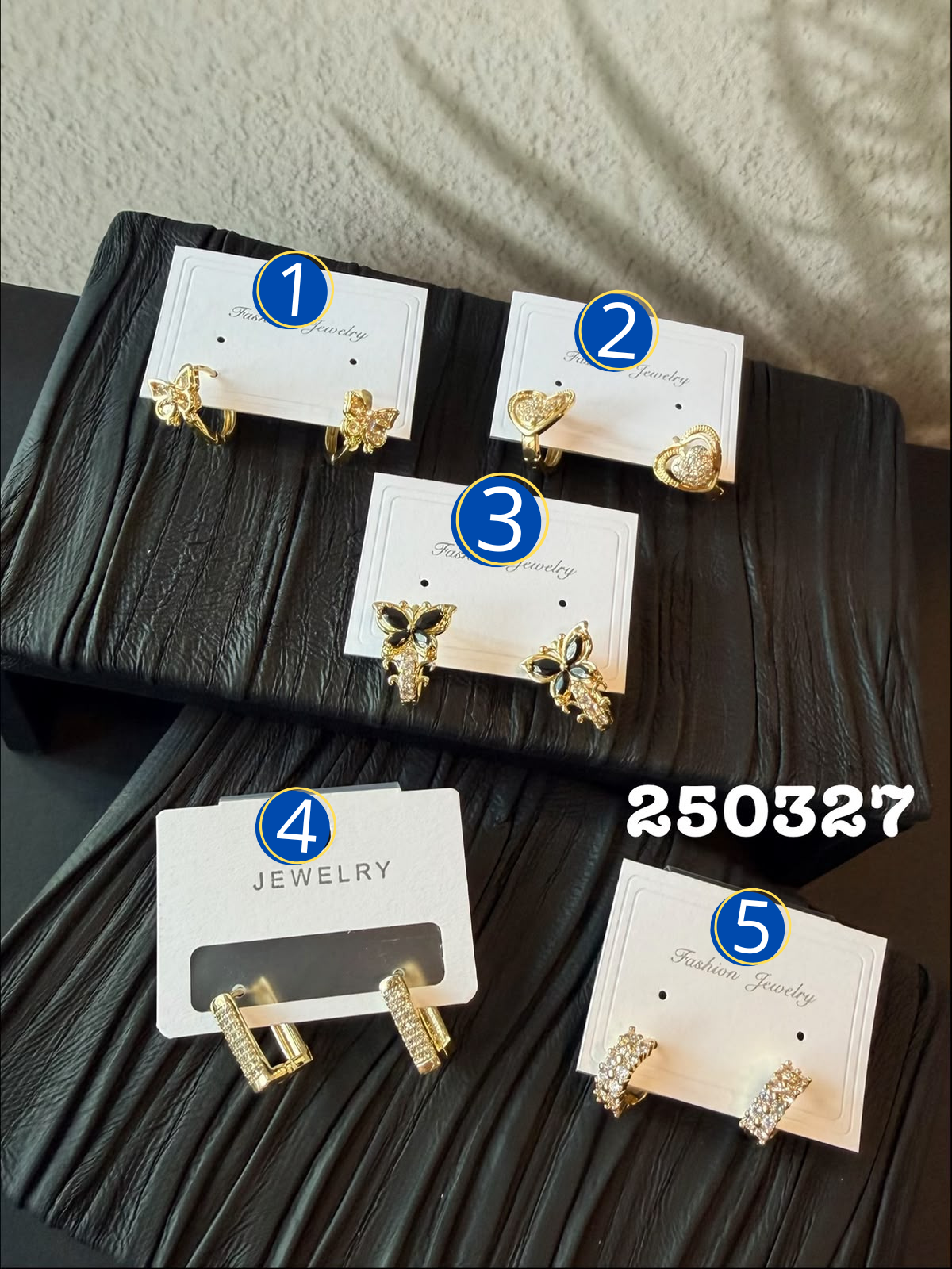 [01/AGOSTO/26] Aretes Dorados M5 Oro Laminado