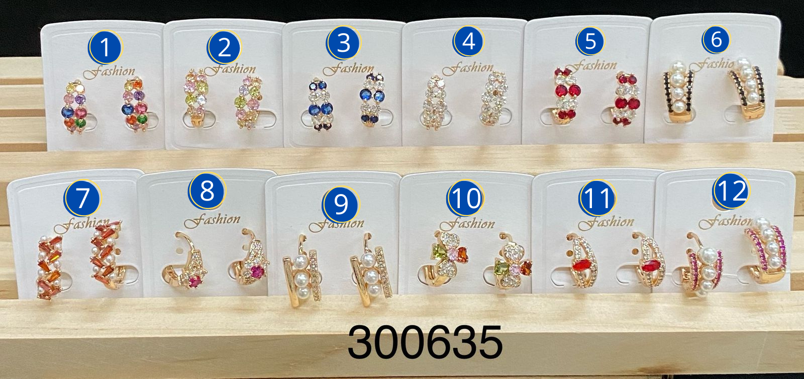 Aretes Dorados diferentes formas M34 Oro Laminado