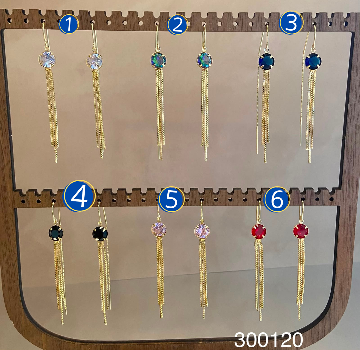 [12/SEPTIEMBRE/26] Aretes Largos Dorados M11 Oro Laminado