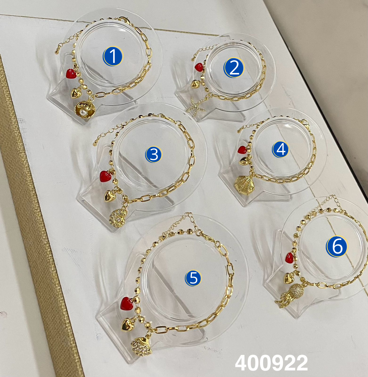 Pulseras Doradas con Dijes M9 Oro Laminado 02/03/26