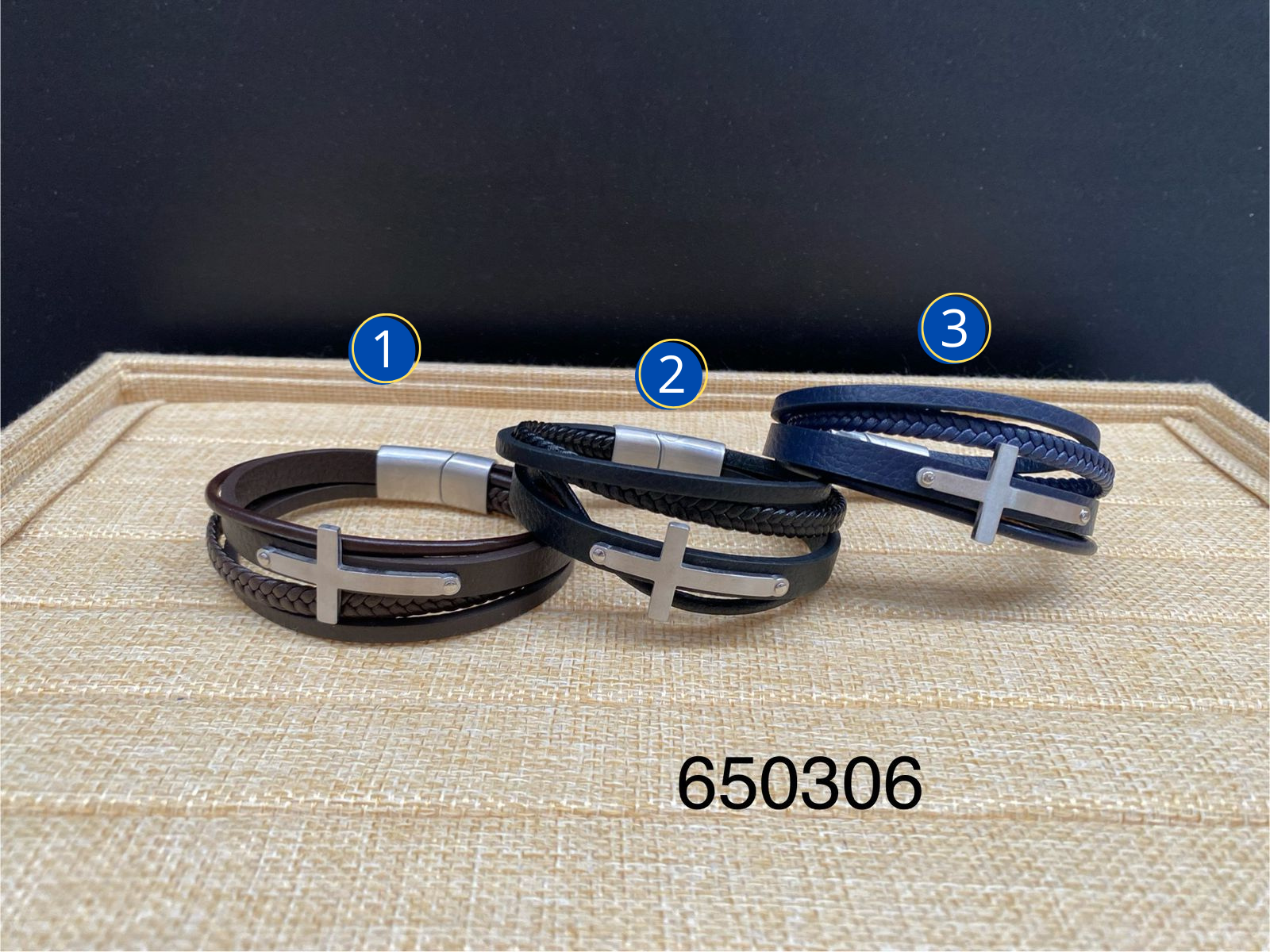 Pulsera de cuero M4 Oro Laminado