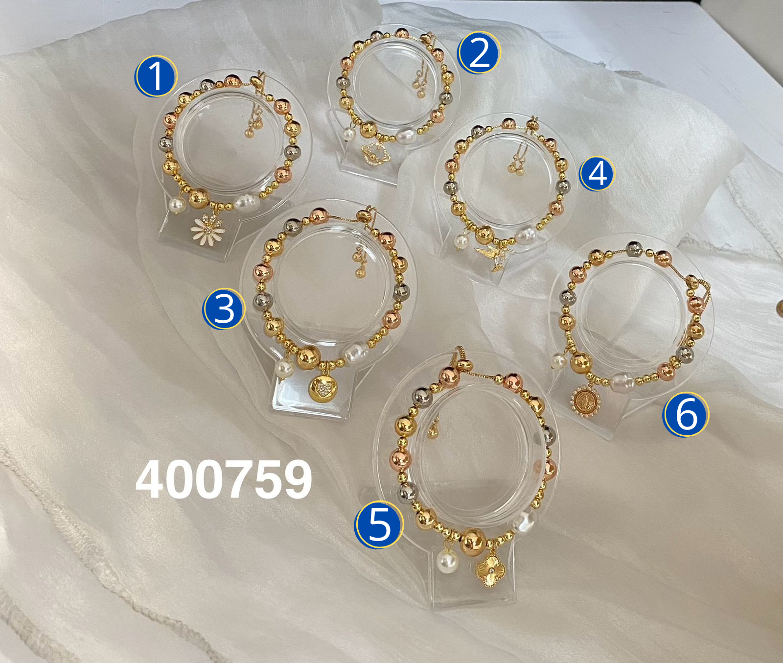 Pulseras Doradas con Dijes M3 Oro Laminado 02/03/26