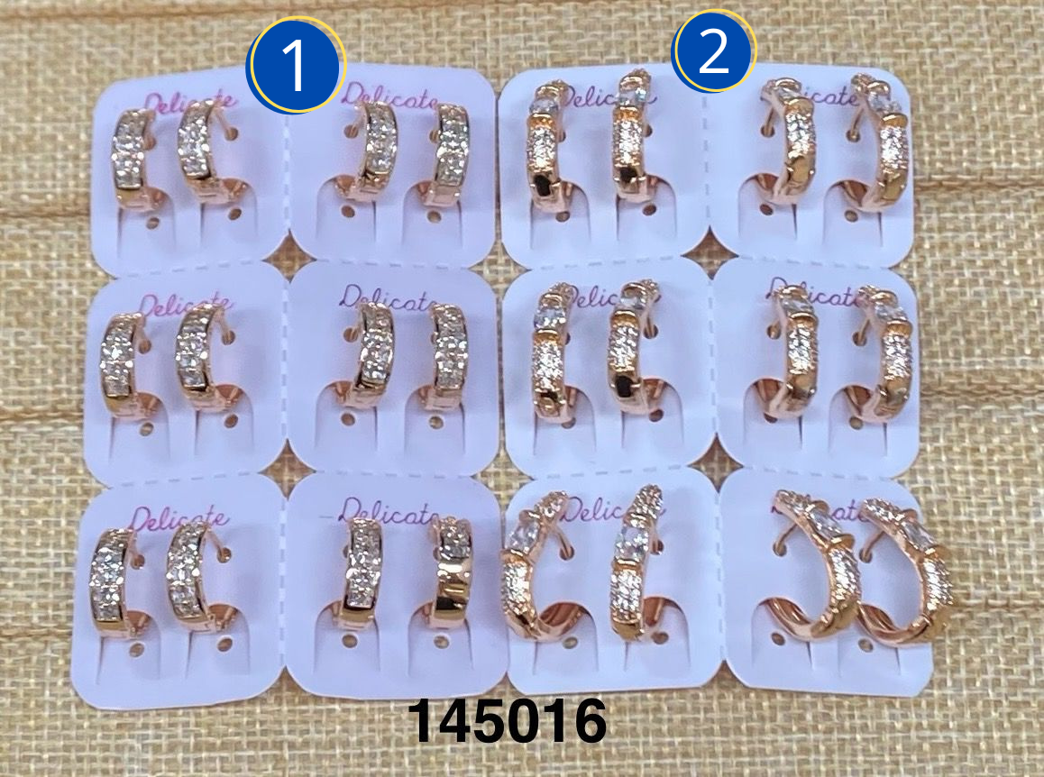 Aretes dorados Paquete de 6 M17 - Oro Laminado