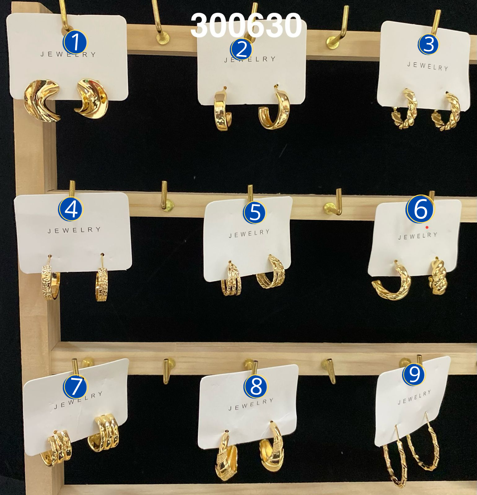 Aretes Dorados Diferentes Diseños M14 Oro Laminado