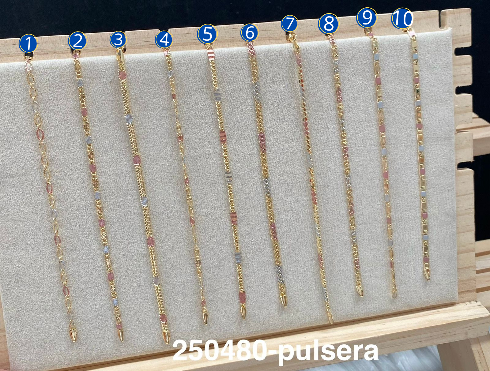 Pulsera Dorada de Tres Colores M2 Oro Laminado