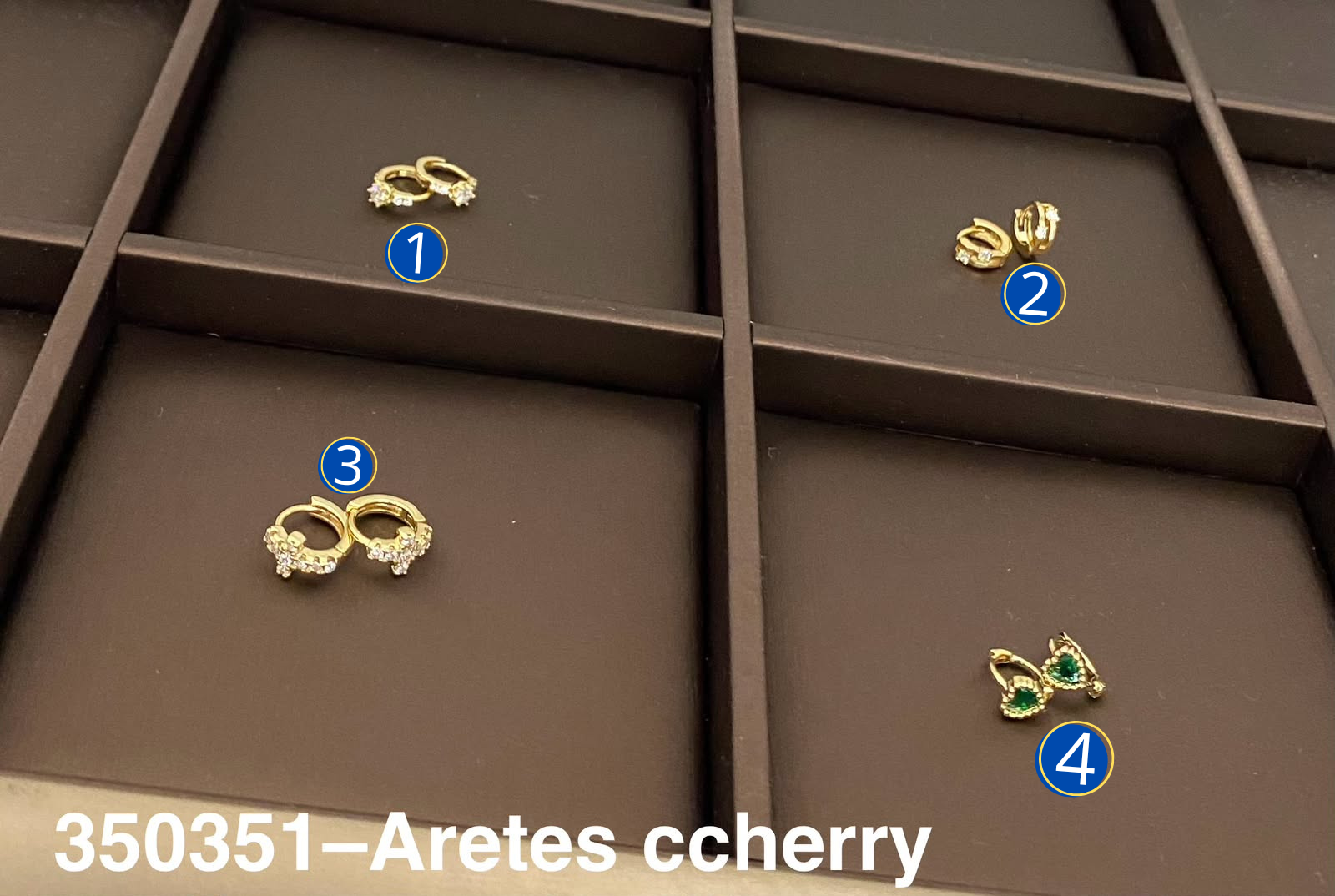 [08/JUNI/26] Aretes Dorados M6 Oro Laminado