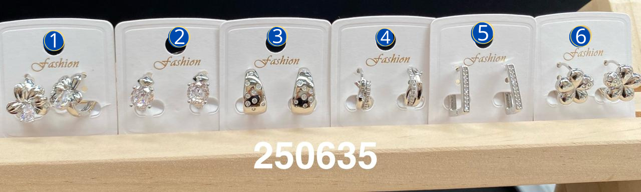 Aretes Huggies Dorados M56 Oro Laminado 11/02/26