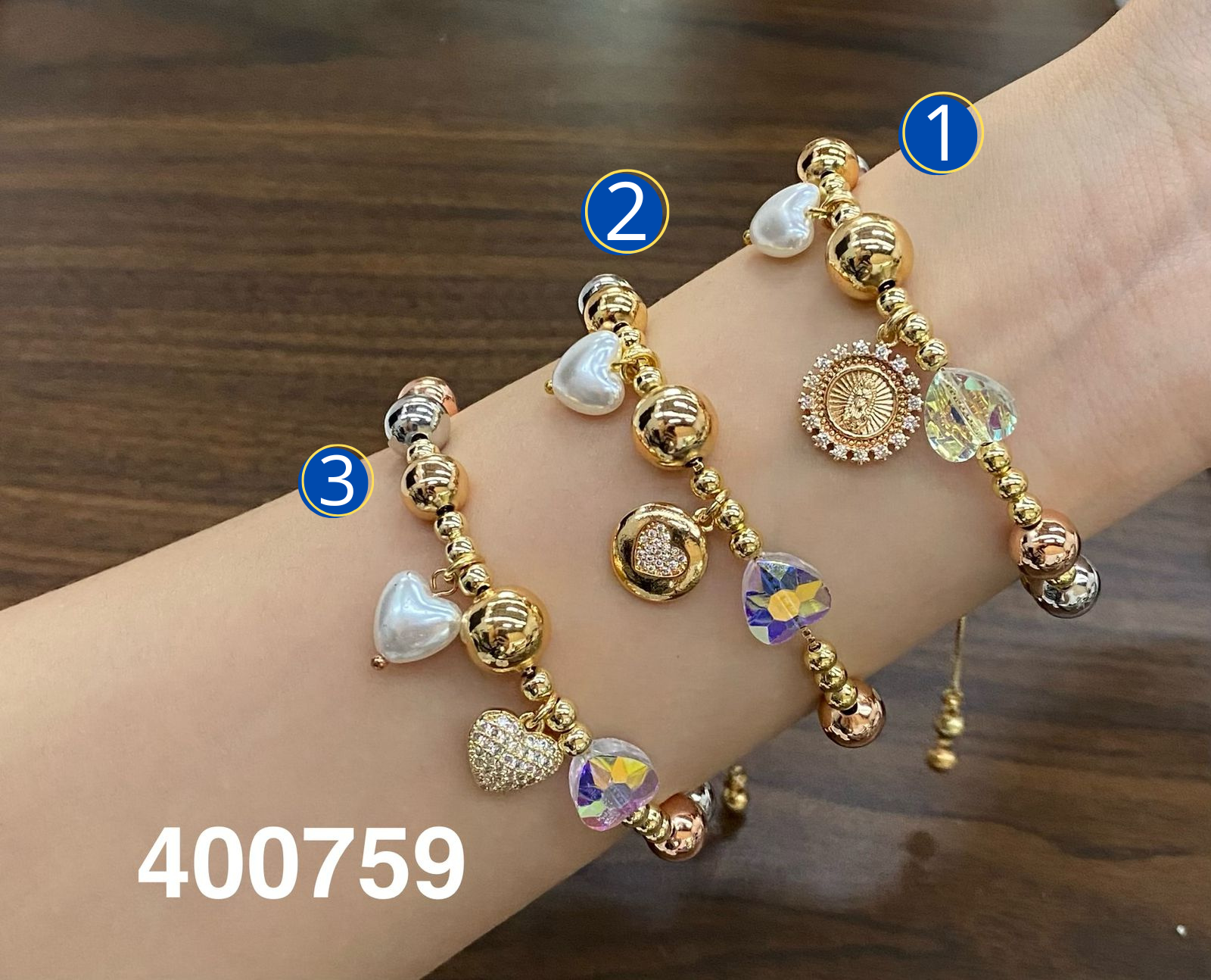 Pulseras Doradas con Dijes M1 Oro Laminado 02/03/26