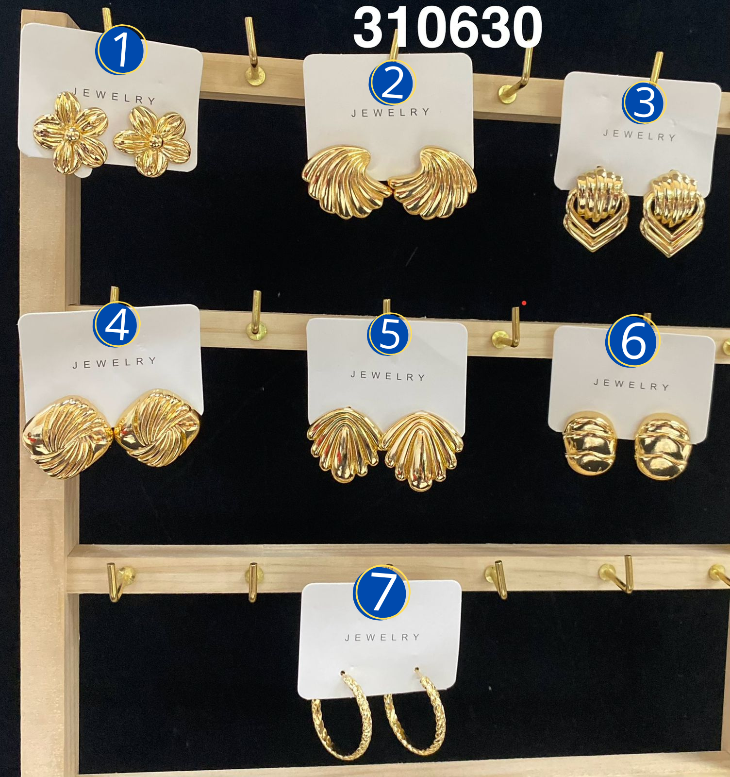 Aretes Dorados Diferentes Diseños M12 Oro Laminado