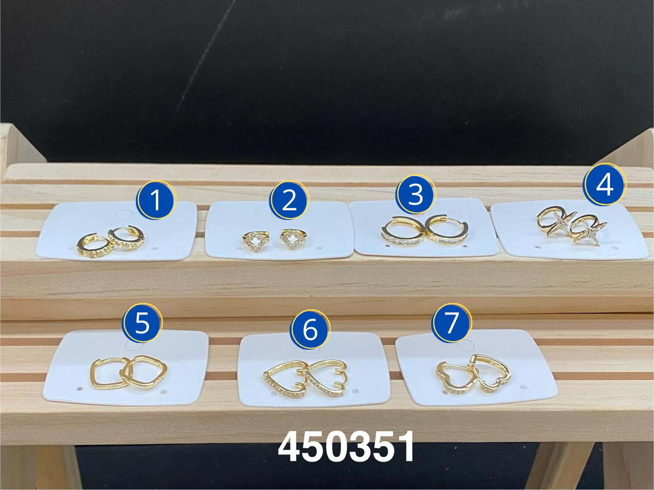 Aretes Dorados Varios diseños M7 Oro Laminado