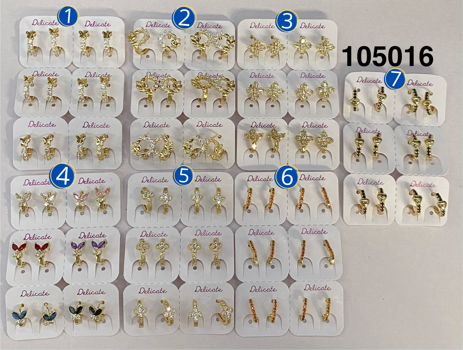 Paquete de 6 pares de Aretes Dorados M5 Oro Laminado