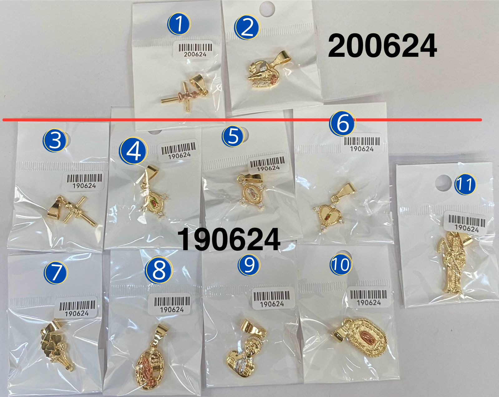 Dijes Dorados M6 Oro Laminado