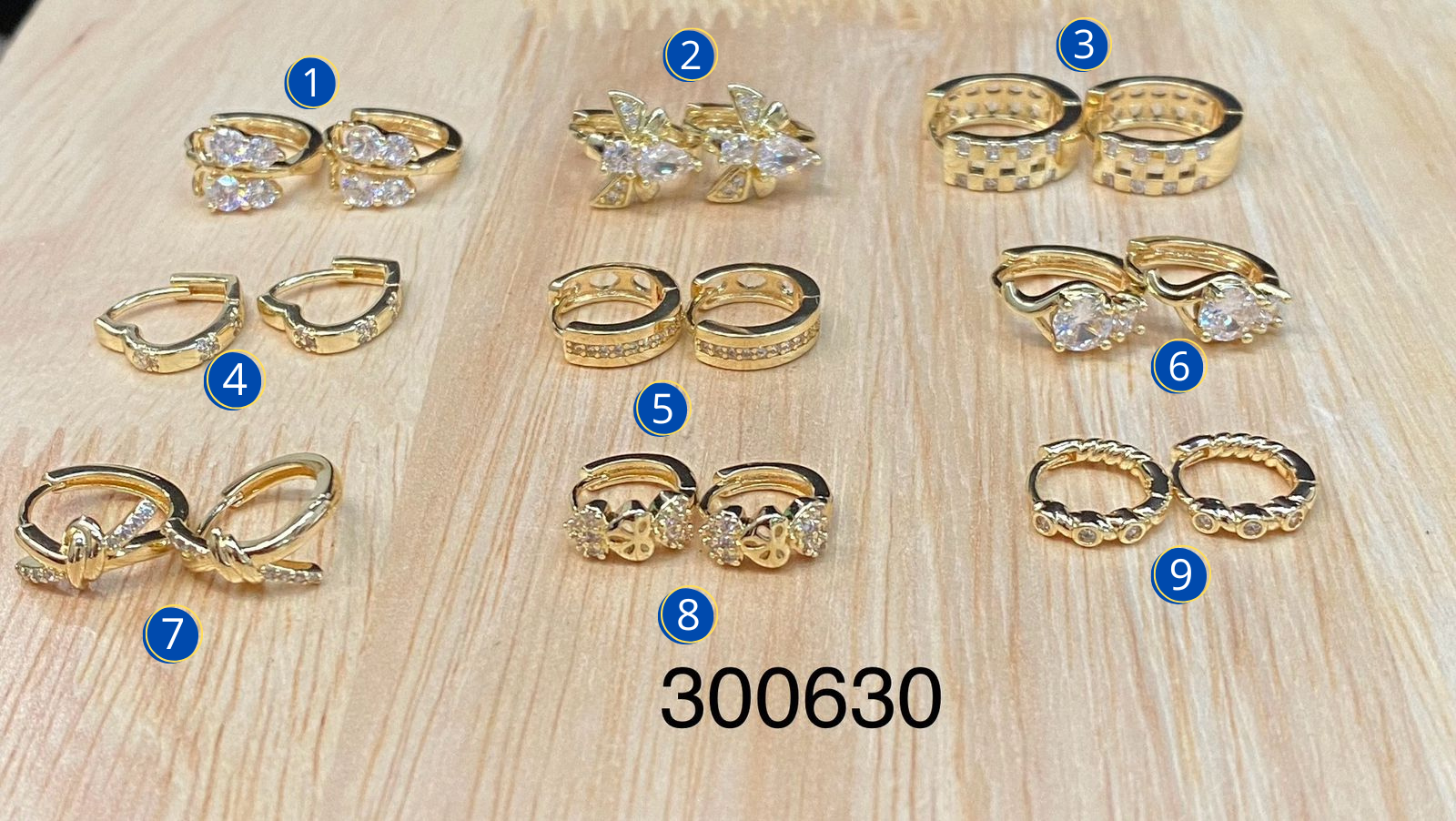 Aretes Huggies Dorados M7 Oro Laminado