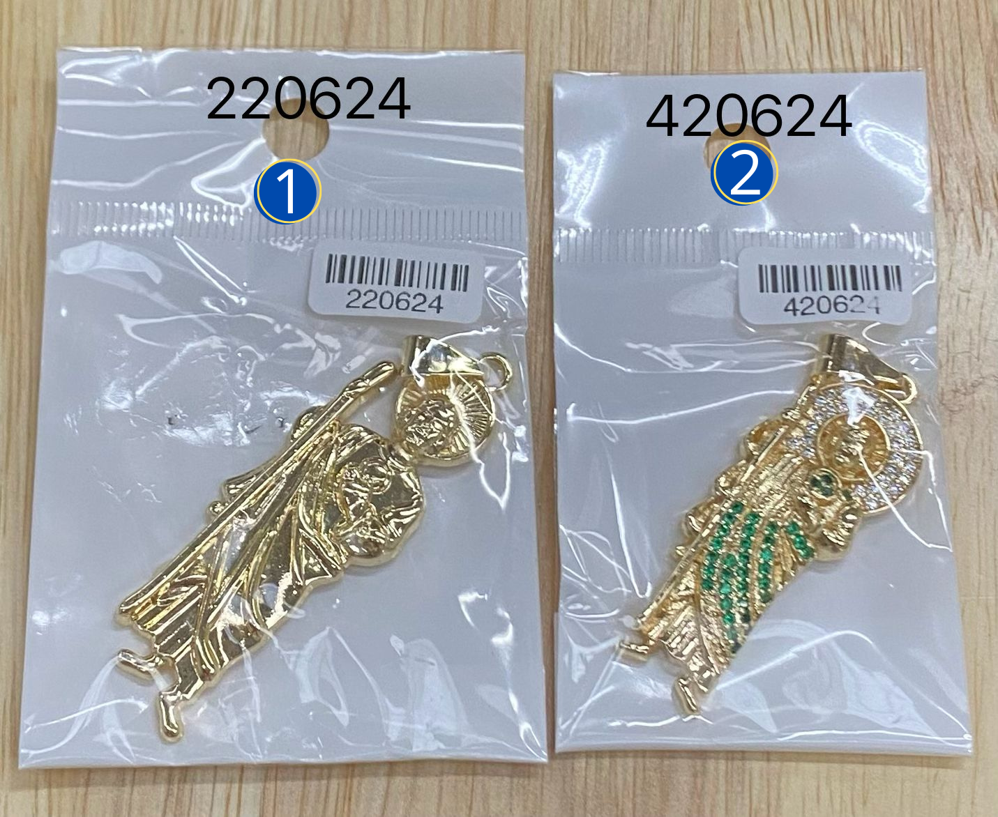 Dijes Religiosos Dorados M5 Oro Laminado