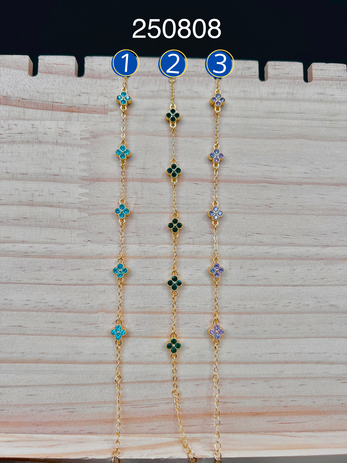 [13/OCTUBRE/26] Pulsera tipo Van Cleef Dorado M4 Oro Laminado