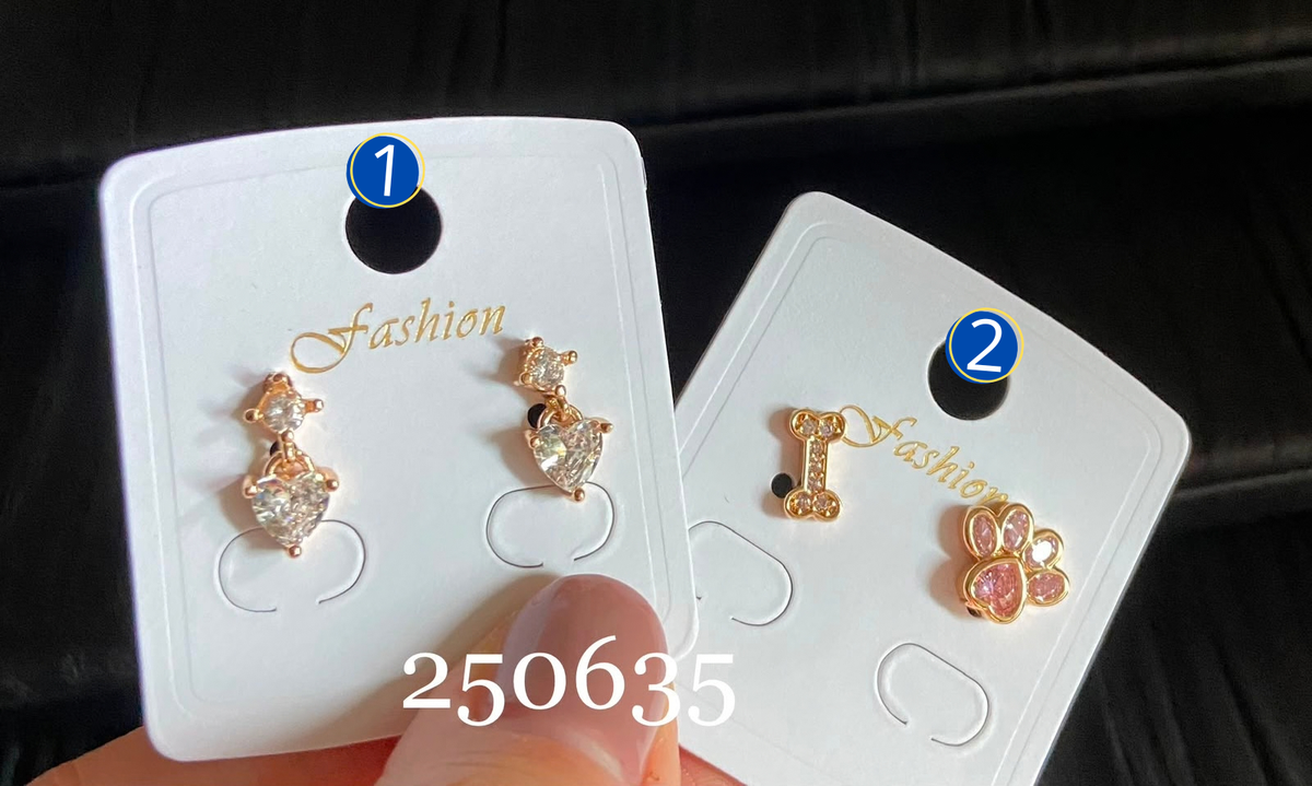 [26/SEPTIEMBRE/26] Aretes Huggies Dorados M8 Oro Laminado