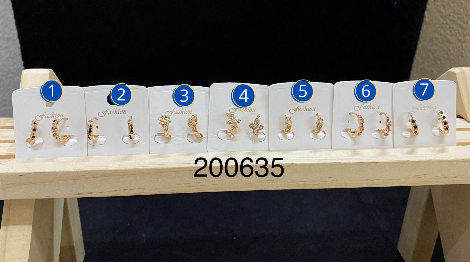 Aretes Huggies M10 ORO LAMINADO
