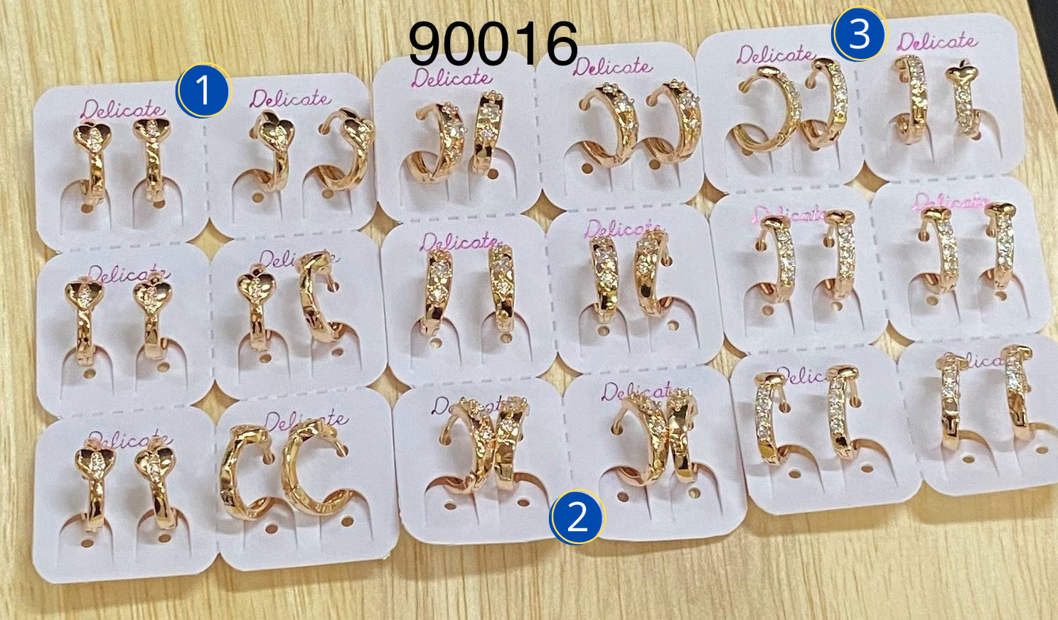 Aretes Dorados Paquete de 6 M3 Oro Laminado