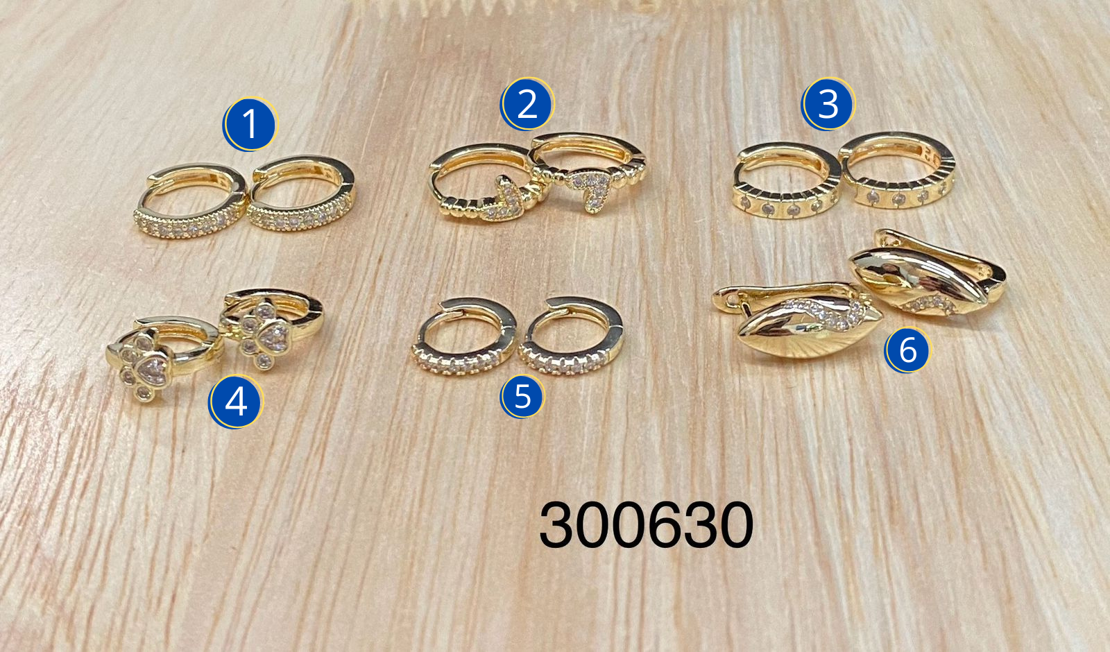 Aretes Huggies Dorados M10 Oro Laminado