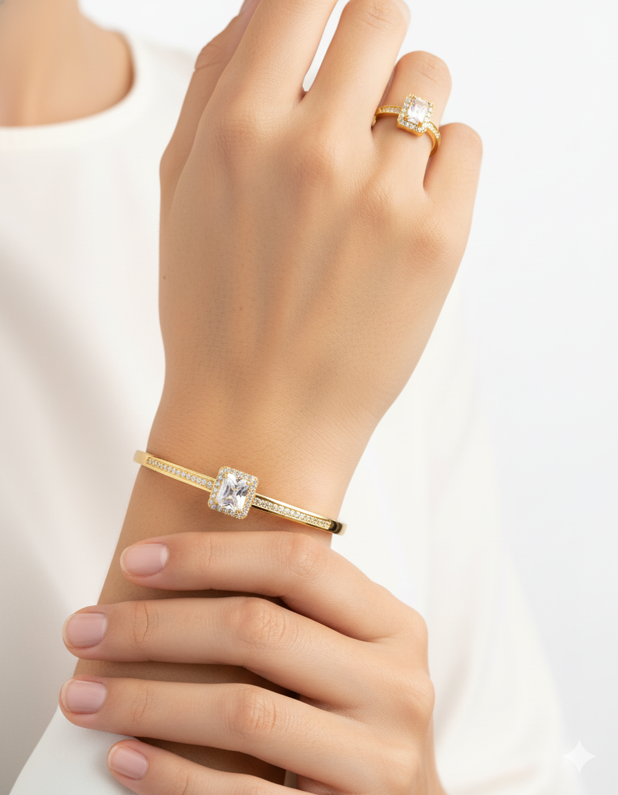 Conjunto Dorado De Brazalete y Anillo M8 Oro Laminado