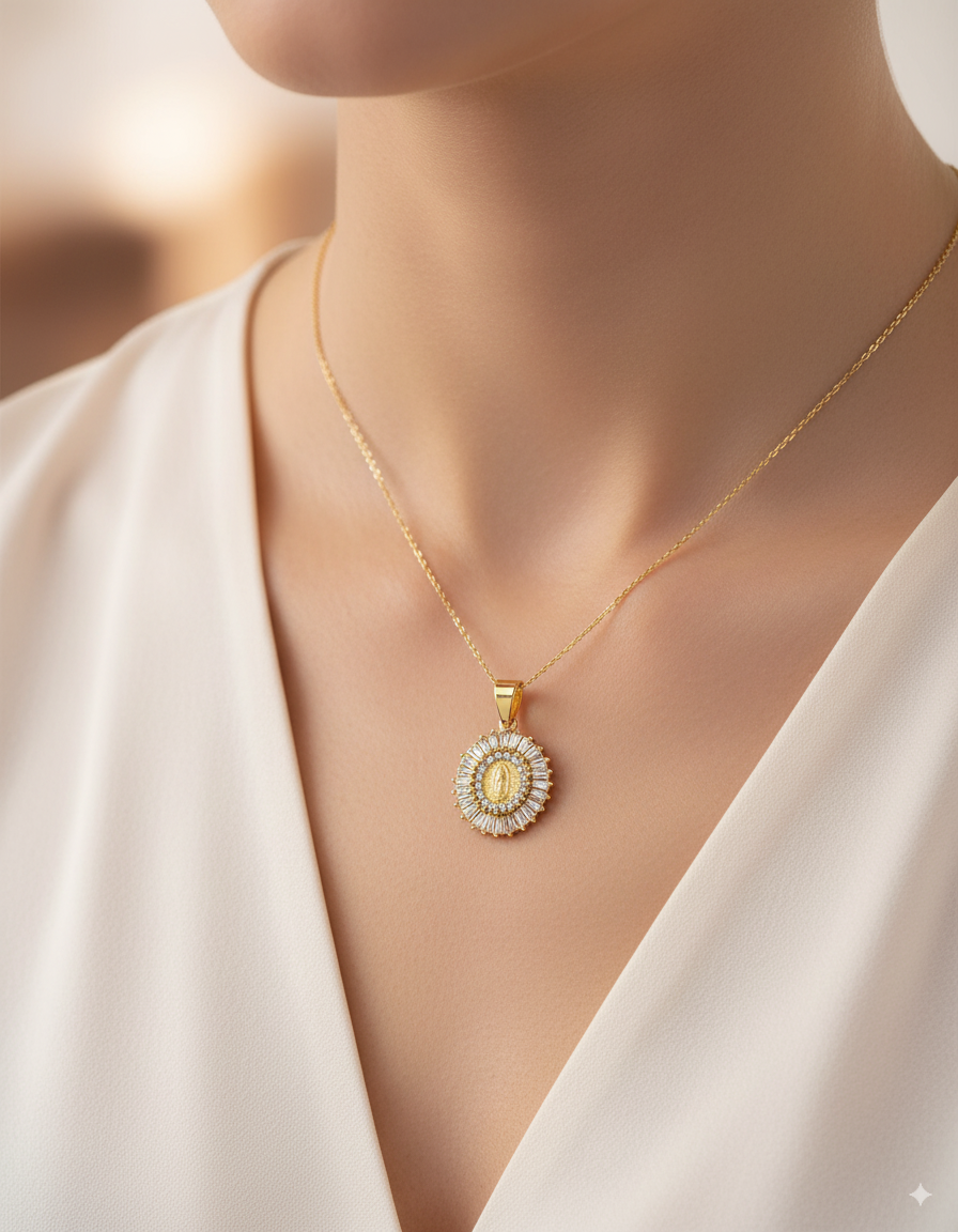 Dije de La Virgen de Gudalupe M59 - Oro Laminado