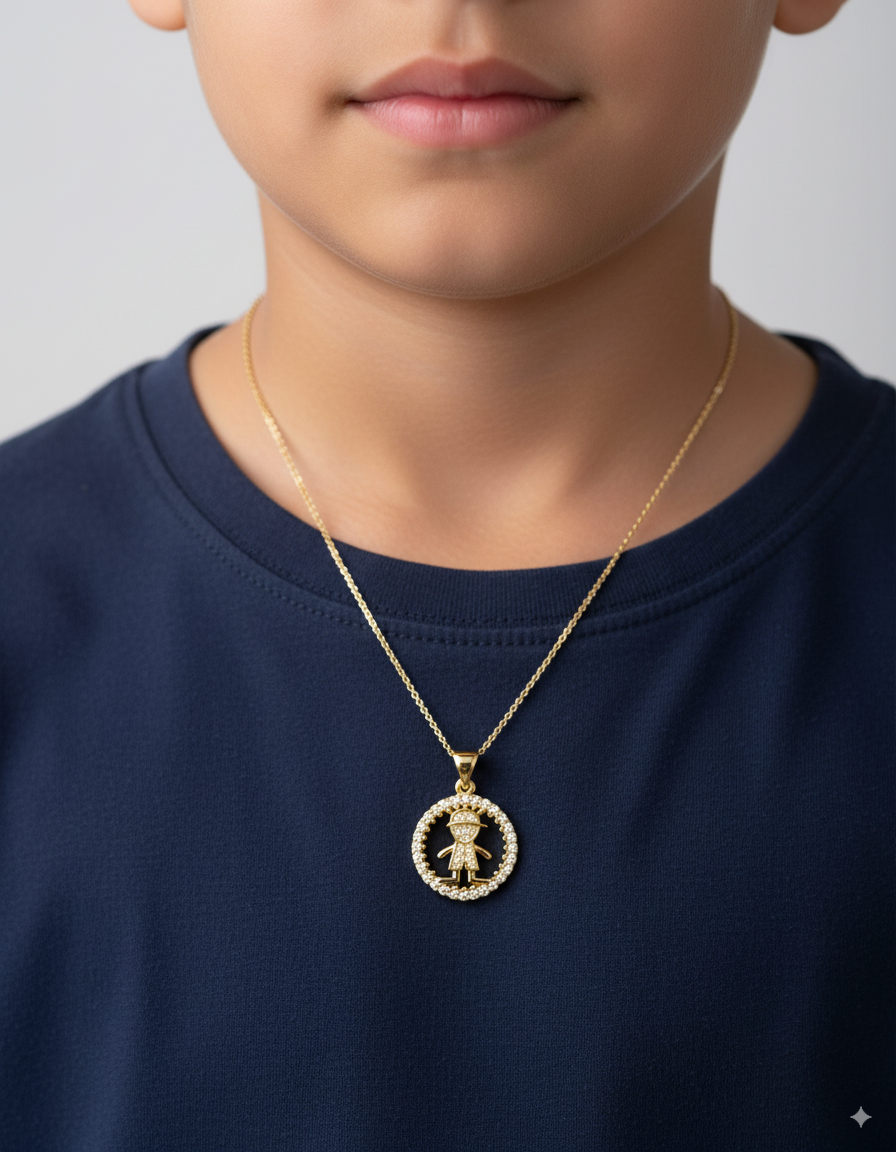 Dije de Niño M83 - Oro Laminado