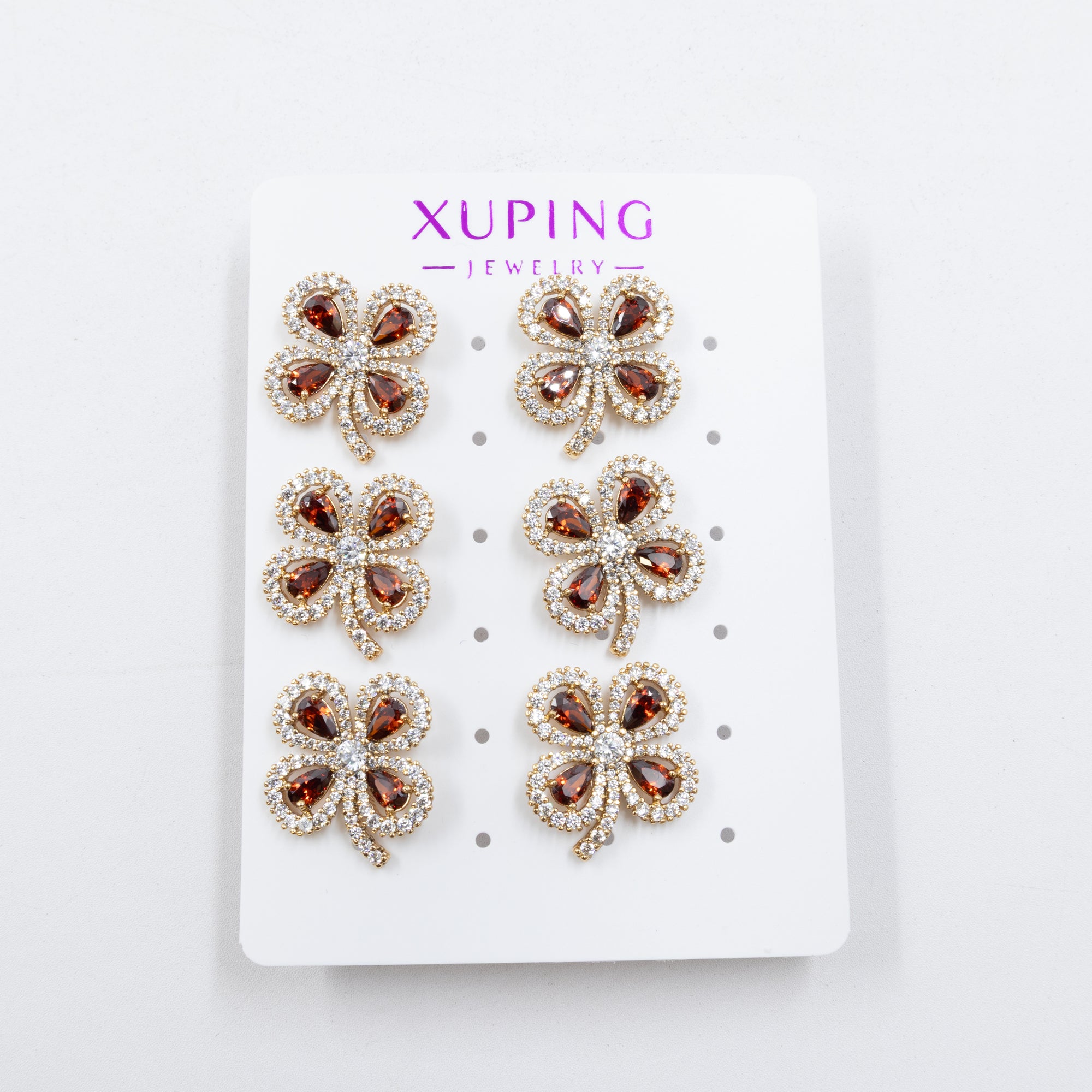 Paquete de 6 pares de aretes Xuping M49 Oro Laminado