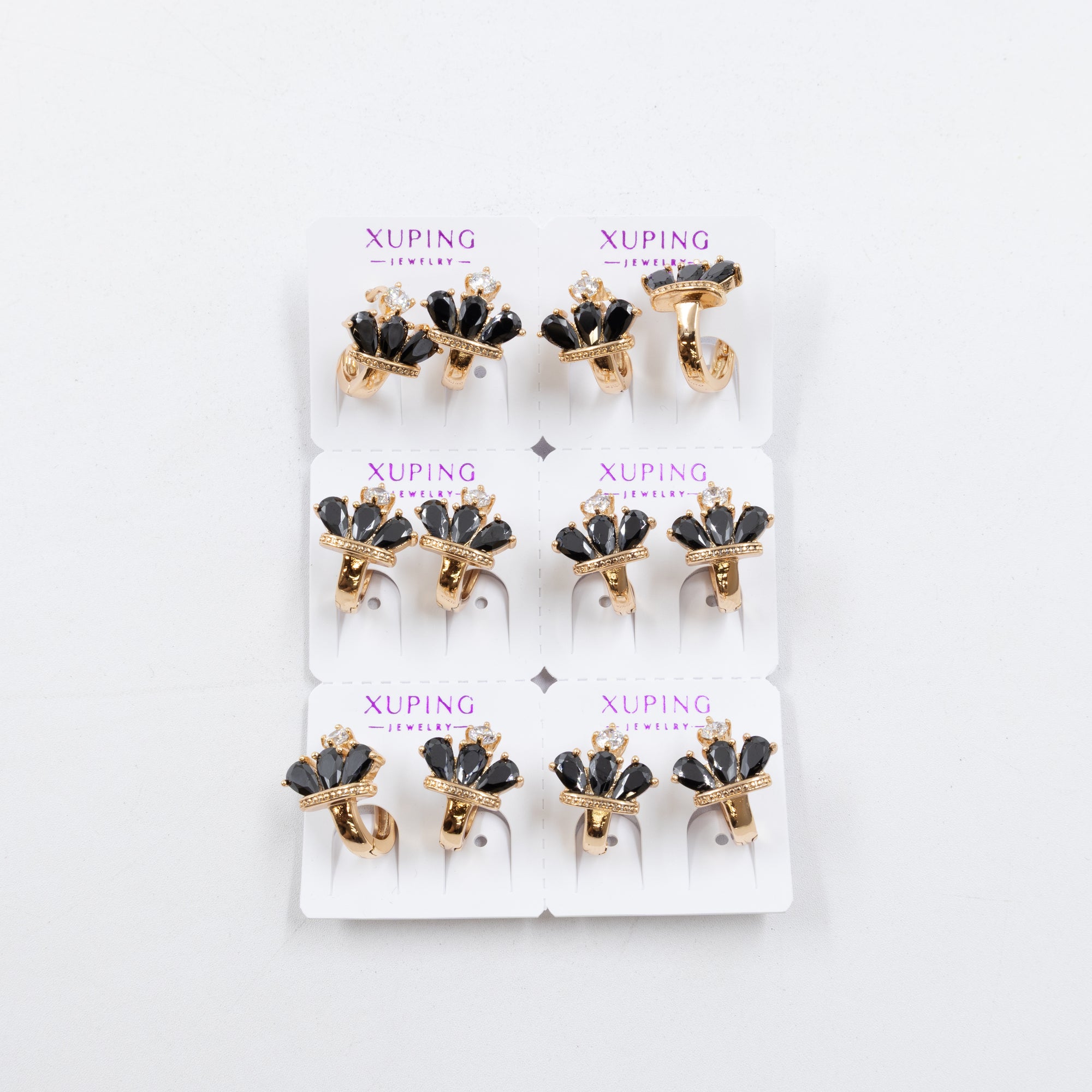 Paquete de 6 pares de aretes Xuping M8 Oro Laminado