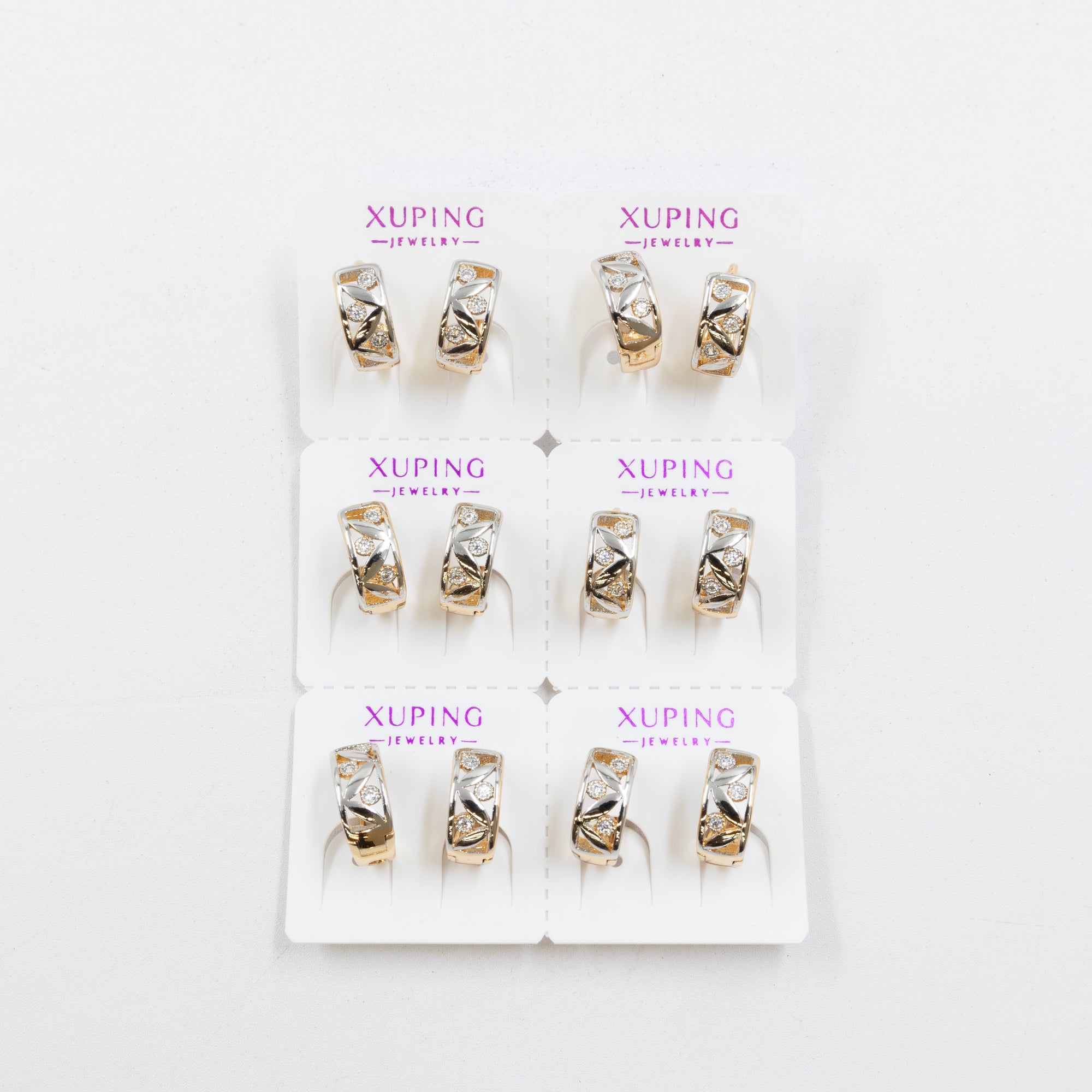 Paquete de 6 pares de aretes Xuping M45 Oro Laminado
