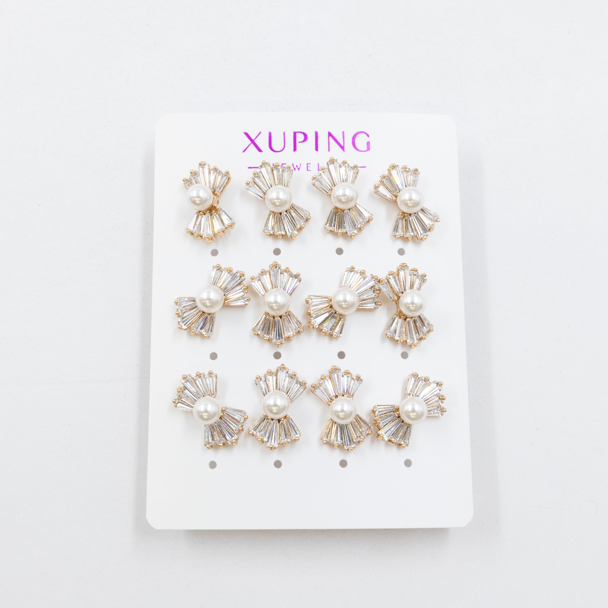 Paquete de 6 pares de aretes Xuping M30 Oro Laminado