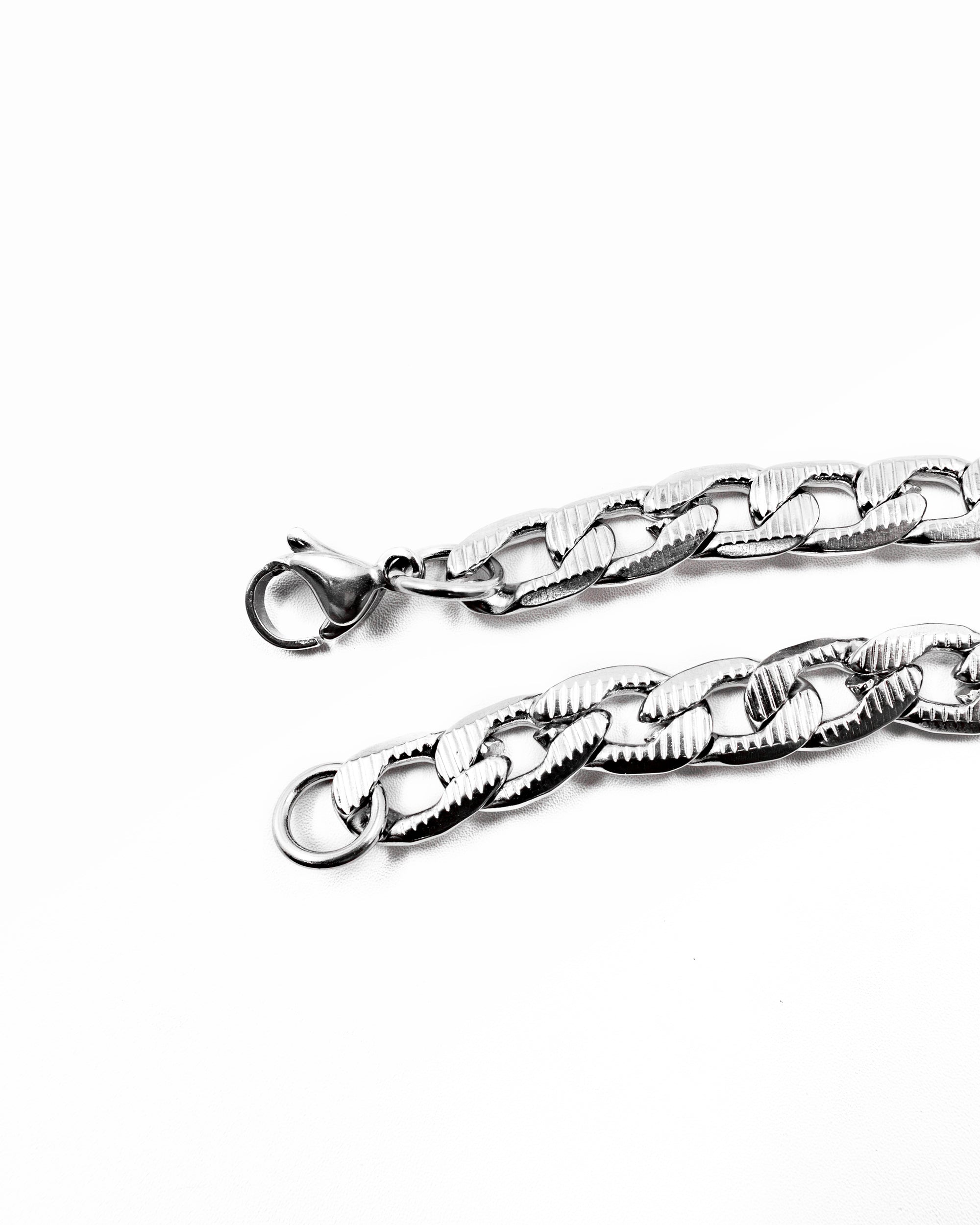 Cadenas Larga de Eslabon Plateada M4 Acero Inoxidable