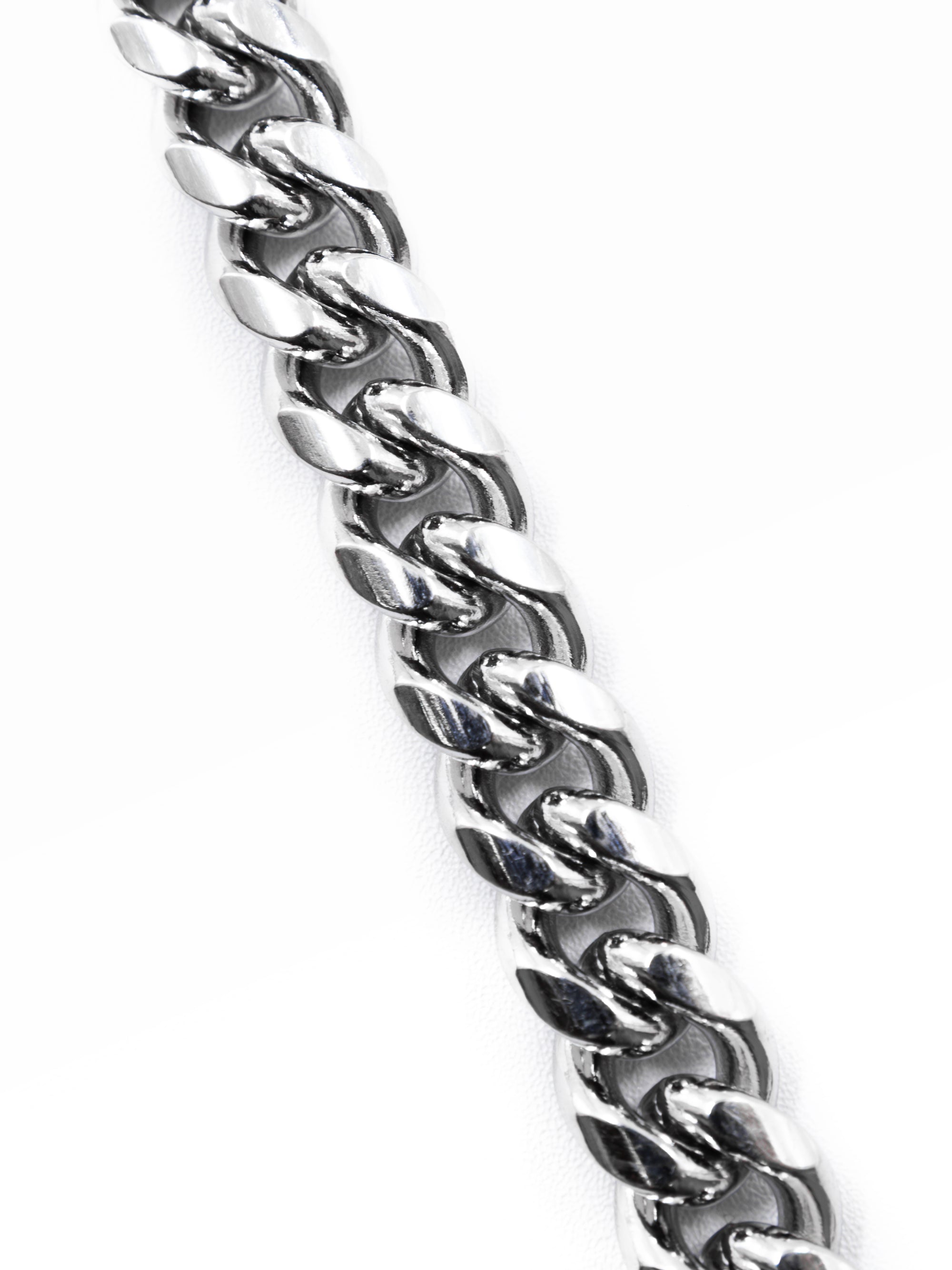 Cadenas Larga de Eslabon Plateada M17 Acero Inoxidable
