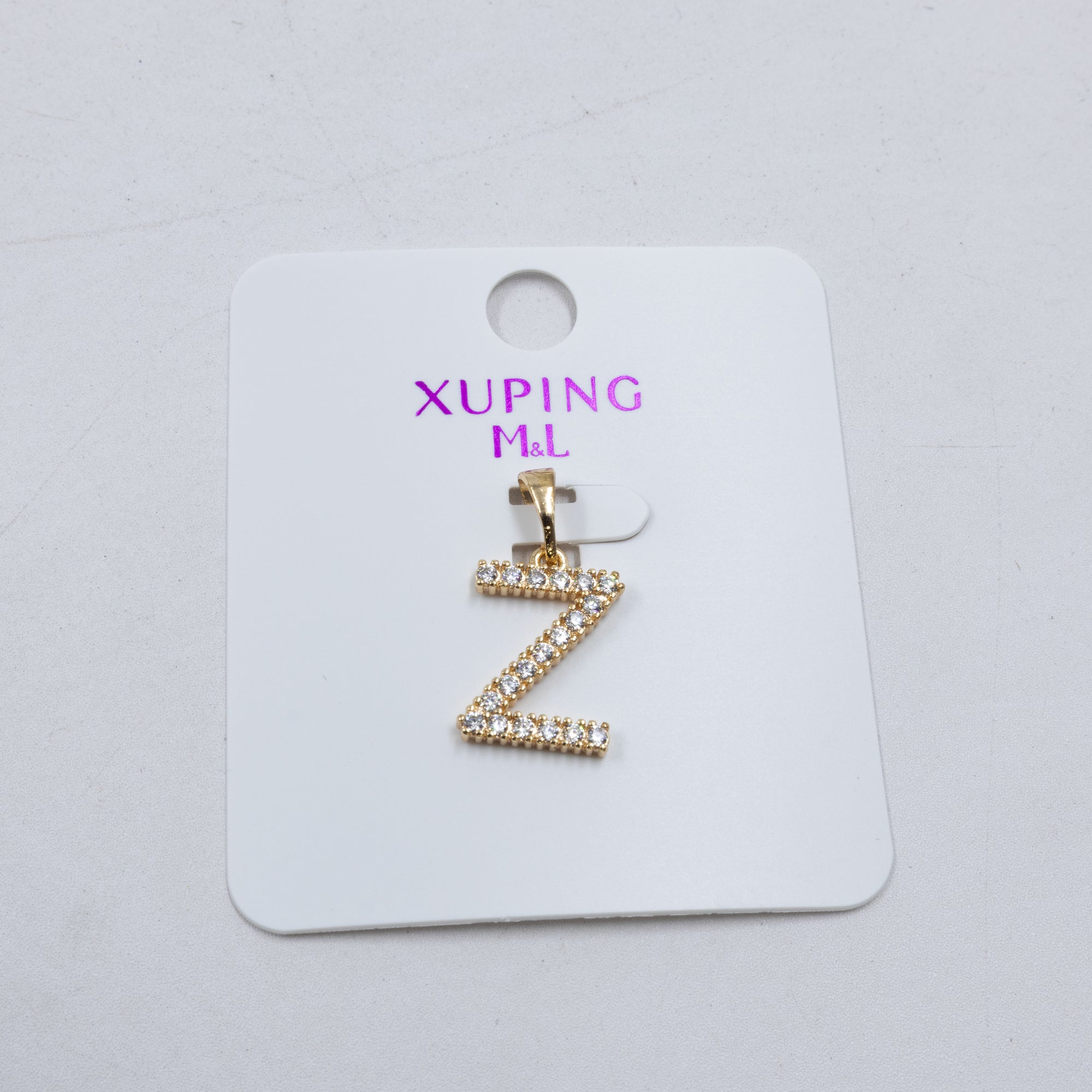 Dije de Letra Z con Piedras M8 Oro Lamiando